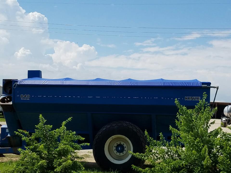 840 Kinze Cover